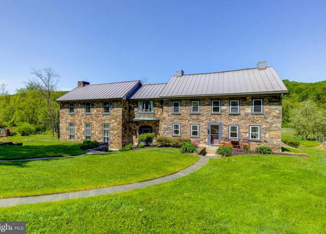 Property at 1525 Hollow Rd, Chester Springs, PA 19425, 5 beds, 5 baths