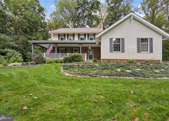 Property at 200 Black Horse Rd, Chester Springs, PA 19425, 4 beds, 2.5 baths