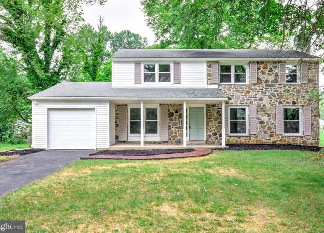 Property at 406 Christian Ln, Wallingford, PA 19086, 4 beds, 2.5 baths