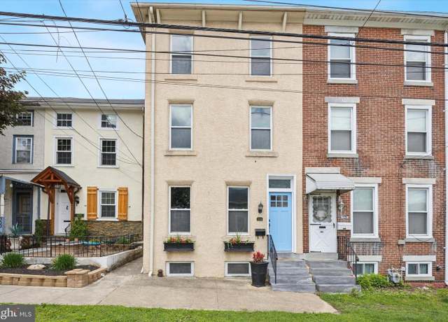 Property at 534 Spring Mill Ave, Conshohocken, PA 19428, 3 beds, 1.5 baths