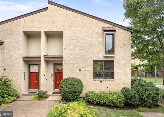 Property at 3180 Readsborough Ct, Fairfax, VA 22031, 3 beds, 3 baths