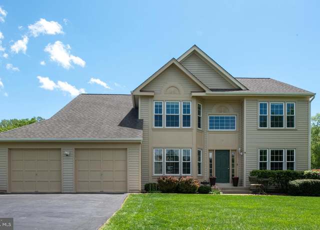 Property at 11 Ashbrook Rd, Stafford, VA 22554, 4 beds, 3.5 baths