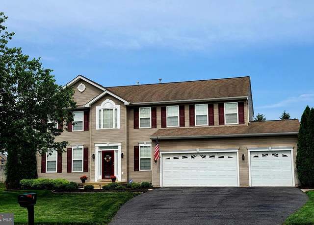 Property at 4 Sable Ln, Stafford, VA 22554, 5 beds, 3.5 baths