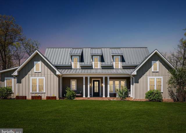 Property at 551 Jacksons Chase Dr, Middletown, VA 22645, 4 beds, 3 baths