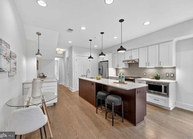 Property at 3815 14th St NW #3, Washington, DC 20011, 2 beds, 2 baths