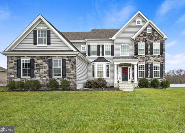 Property at 85 Chucker Xing, Dover, DE 19904, 5 beds, 3.5 baths