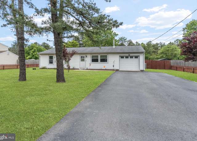 Property at 54 Tecumseh Trl, Browns Mills, NJ 08015, 3 beds, 1 bath