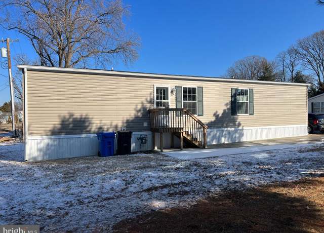 Property at 37 Bluebird Rd, Mantua, NJ 08051, 2 beds, 1 bath