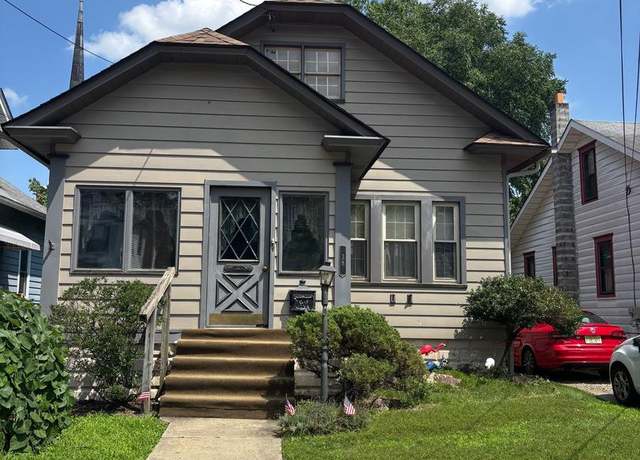 Property at 38 S Davis St, Woodbury, NJ 08096, 4 beds, 2 baths