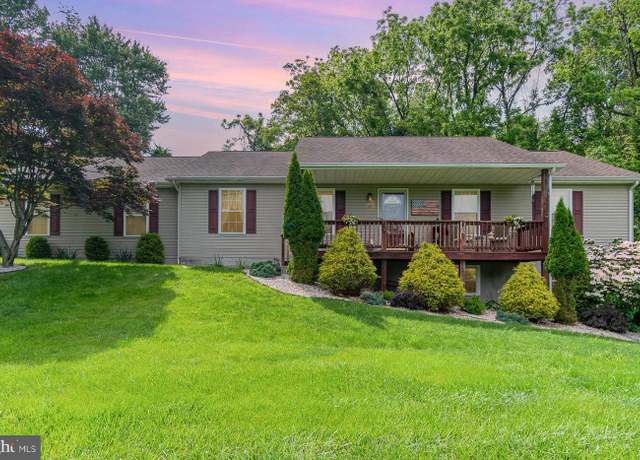 Property at 15 Janet Trl, Fairfield, PA 17320, 4 beds, 3 baths