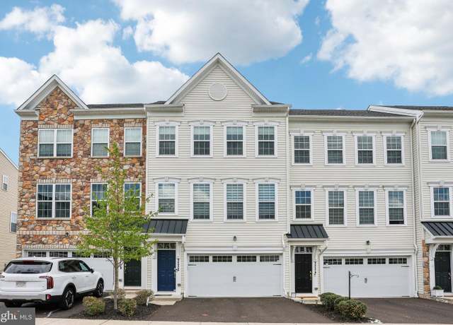 Property at 2222 Matts Way, Warrington, PA 18976, 4 beds, 3 baths