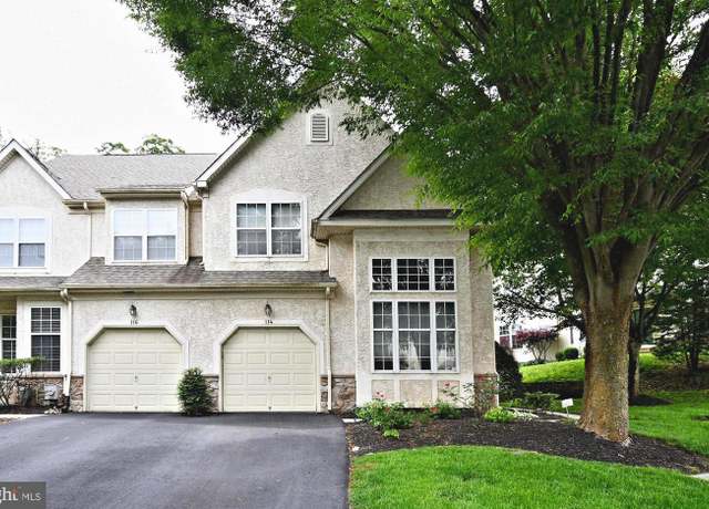 Property at 114 Green Valley Cir, Dresher, PA 19025, 3 beds, 2.5 baths