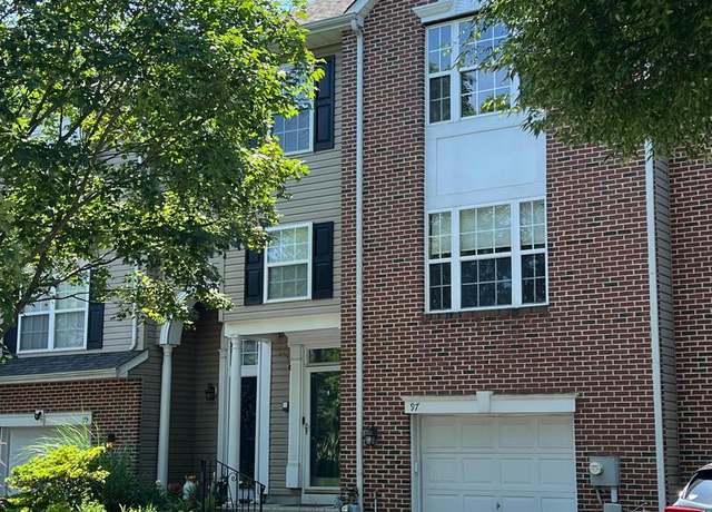 Property at 97 Hunt Club Dr, Collegeville, PA 19426, 3 beds, 2.5 baths