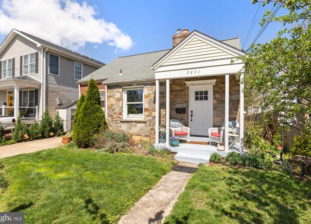 Property at 1611 13th St S, Arlington, VA 22204, 3 beds, 2 baths