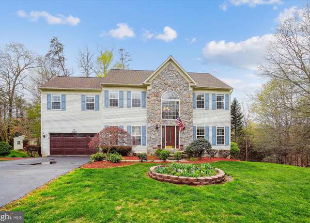 Property at 6691 Deep Hollow Ln, Manassas, VA 20112, 6 beds, 3.5 baths