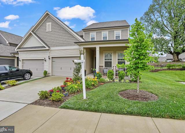 Property at 15937 Cucumber Magnolia Way, Haymarket, VA 20169, 2 beds, 3 baths