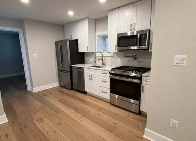 Property at 734 Harvard St NW #2, Washington, DC 20001, 1 bed, 1 bath