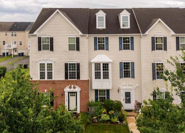 Property at 514 Ann Moore St, Dover, DE 19904, 4 beds, 2.5 baths