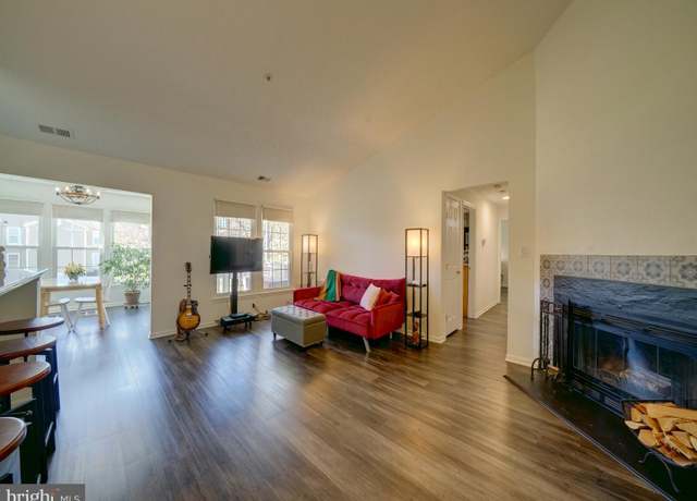 Property at 6355 Green Field Rd #1611, Elkridge, MD 21075, 2 beds, 2 baths