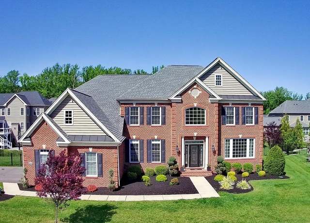 Property at 14806 Bowers Ct, Upper Marlboro, MD 20774, 4 beds, 4.5 baths