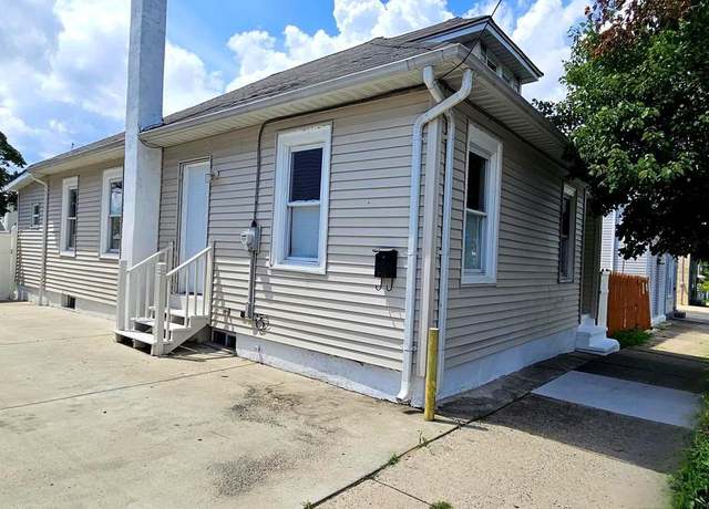 Property at 212 Madison St, Riverside, NJ 08075, 3 beds, 2 baths