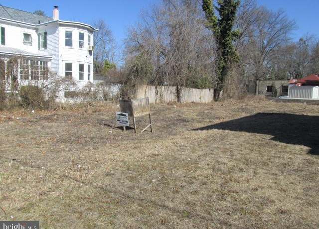 Property at 8 Stacey Ave, Trenton, NJ 08618