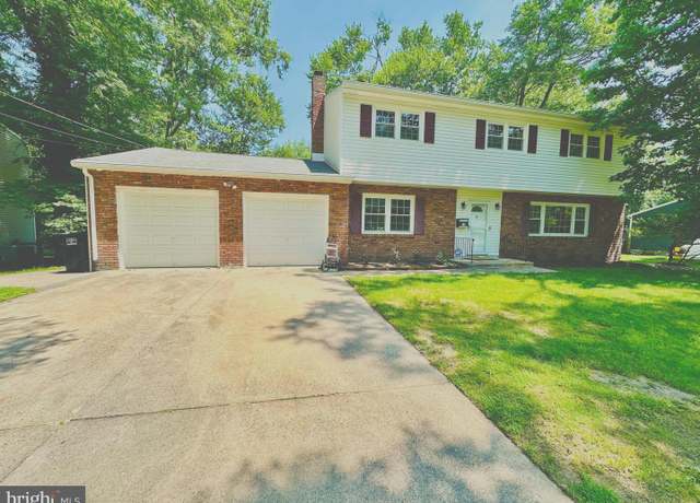 Property at 76 Stonicker Dr, Lawrence, NJ 08648, 4 beds, 3 baths