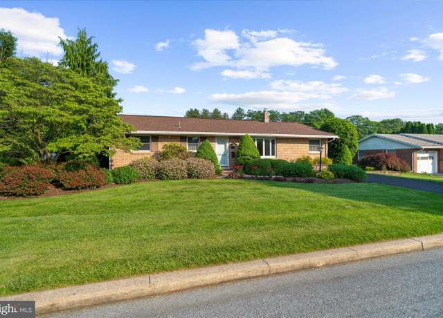 Property at 464 E Walnut St, Kutztown, PA 19530, 4 beds, 3 baths