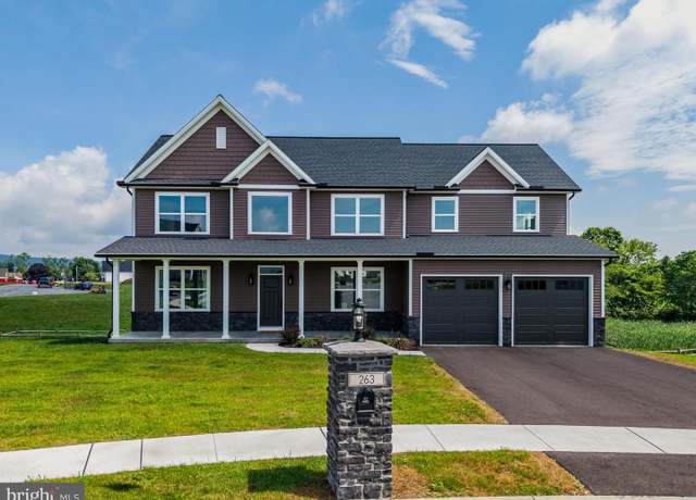 Property at 263 Mindy Dr, Harrisburg, PA 17112, 4 beds, 2.5 baths