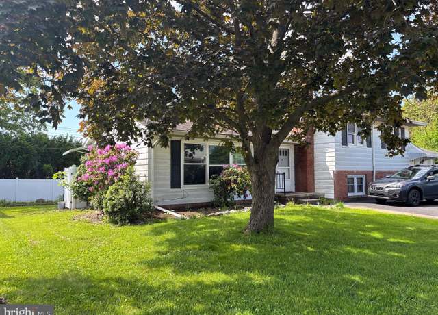 Property at 25/29 Walnut St, Montoursville, PA 17754, 5 beds, 3.5 baths