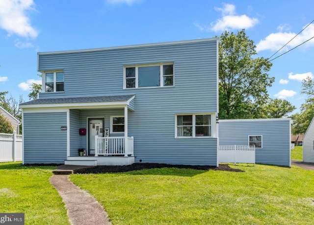 Property at 630 S Main St, Telford, PA 18969, 3 beds, 2.5 baths