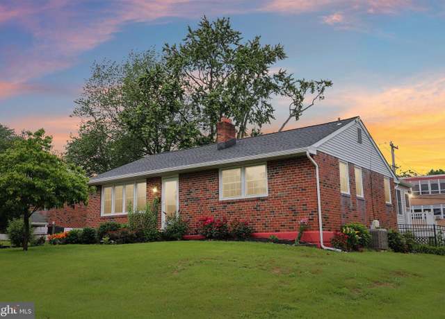 Property at 407 Pinecrest Rd, Norristown, PA 19403, 3 beds, 2 baths