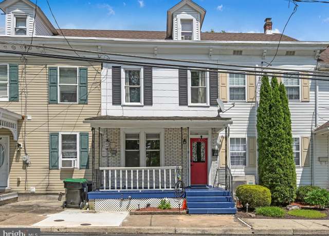 Property at 702 N Warren St, Orwigsburg, PA 17961, 3 beds, 1.5 baths