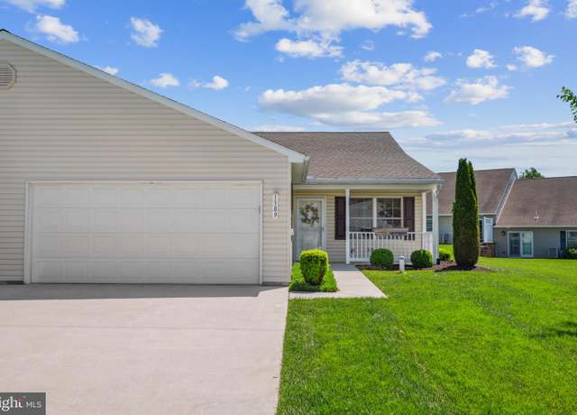 Property at 1389 Pleasant View Dr #224, Spring Grove, PA 17362, 2 beds, 2 baths