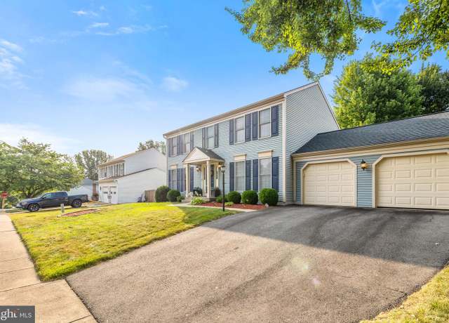 Property at 27 Cathedral Ln, Stafford, VA 22554, 4 beds, 2.5 baths