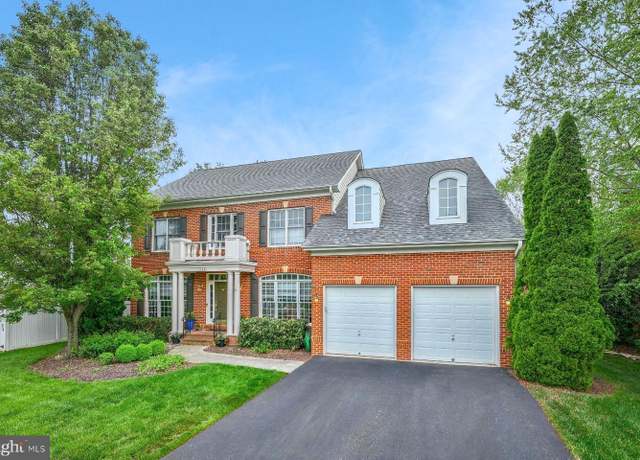 Property at 712 Pearson Point Pl, Annapolis, MD 21401, 5 beds, 4.5 baths