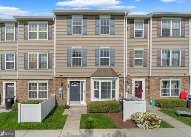 Property at 1900 Lennox Dr #47, Eldersburg, MD 21784, 3 beds, 2.5 baths