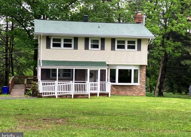 Property at 12685 Triadelphia Rd, Ellicott City, MD 21042, 4 beds, 2.5 baths