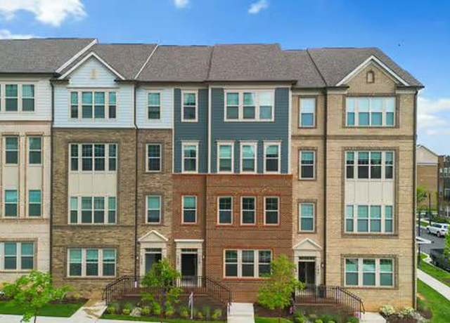 Property at 136 Salinger Dr #136, Gaithersburg, MD 20878, 3 beds, 2.5 baths