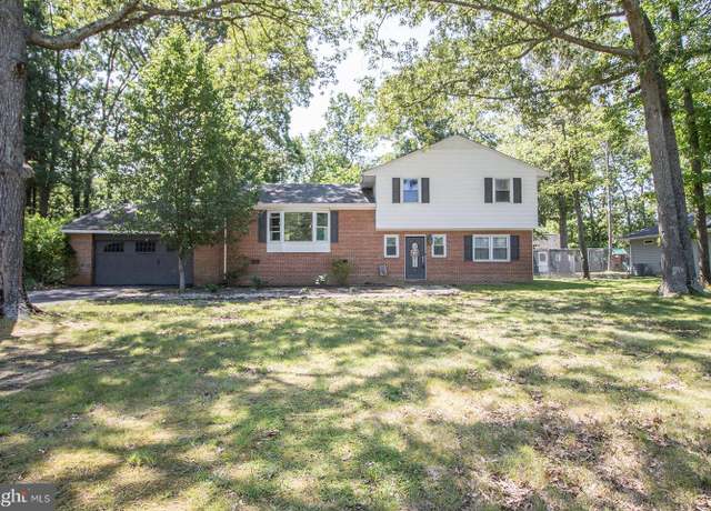 Property at 23040 Town Creek Dr, Lexington Park, MD 20653, 3 beds, 2.5 baths