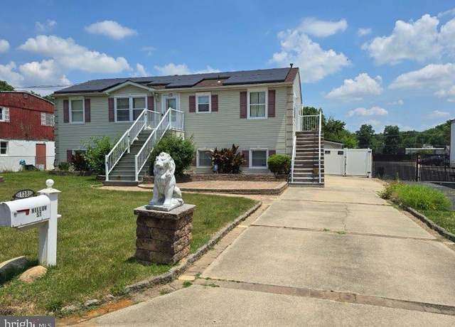 Property at 138 Willow St, Glassboro, NJ 08028, 3 beds, 3.5 baths