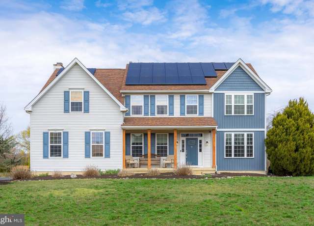 Property at 298 Katie Ct, Mickleton, NJ 08056, 5 beds, 3 baths
