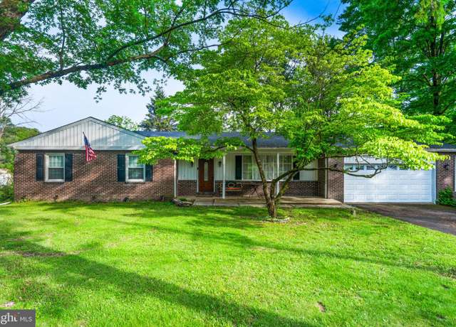 Property at 163 Woodland Dr, Doylestown, PA 18901, 3 beds, 3 baths