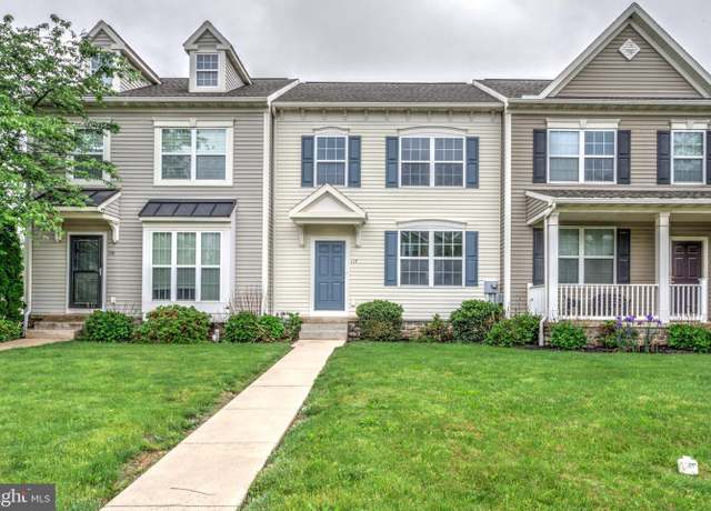 Property at 117 Deerfield Ln, Shippensburg, PA 17257, 3 beds, 2.5 baths