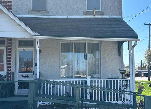 Property at 128 Thurlow St, Chester, PA 19013, 3 beds, 1.5 baths