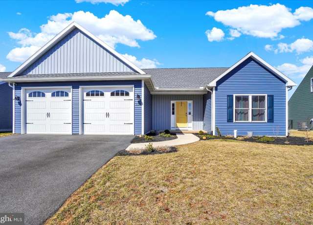 Property at 124 Ridgefield Dr, Elizabethtown, PA 17022, 3 beds, 2 baths