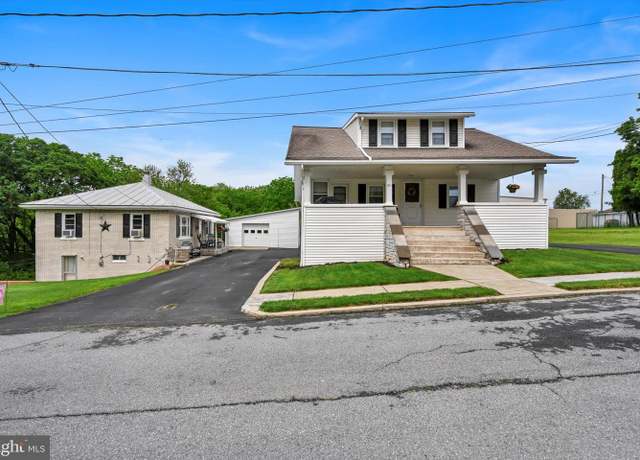 Property at 211 S Cherry St, Annville, PA 17003, 5 beds, 2 baths