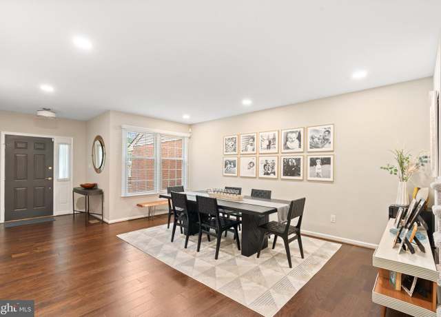 Property at 110 Bridle Ln, Ambler, PA 19002, 3 beds, 2.5 baths