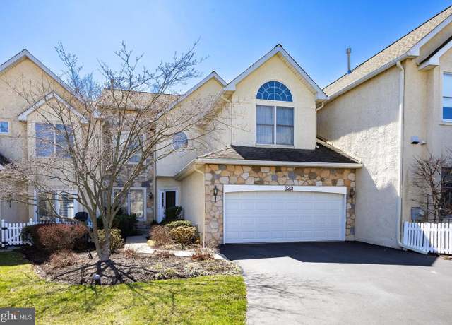 Property at 322 Saint Andrews Pl, Blue Bell, PA 19422, 3 beds, 2.5 baths