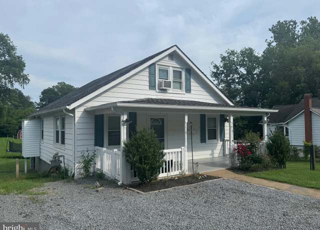 Property at 425 Covington St, Culpeper, VA 22701, 3 beds, 1 bath